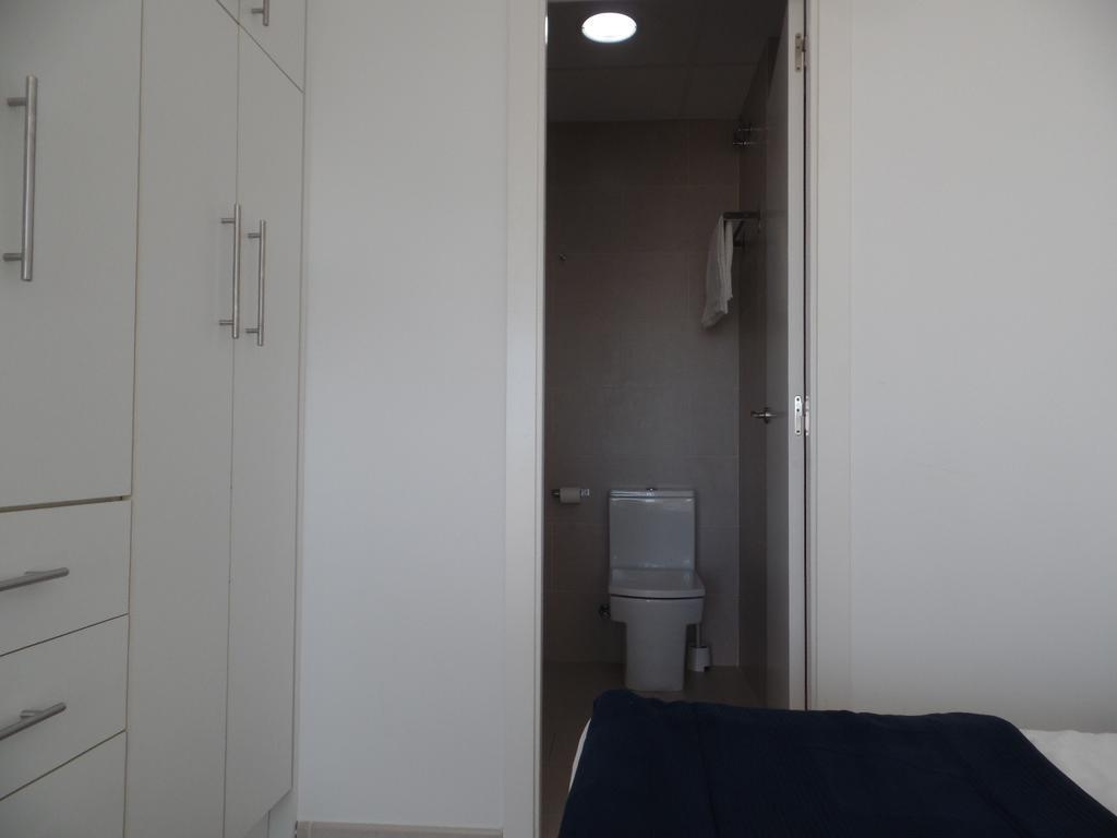 Suite International Alicante Buitenkant foto