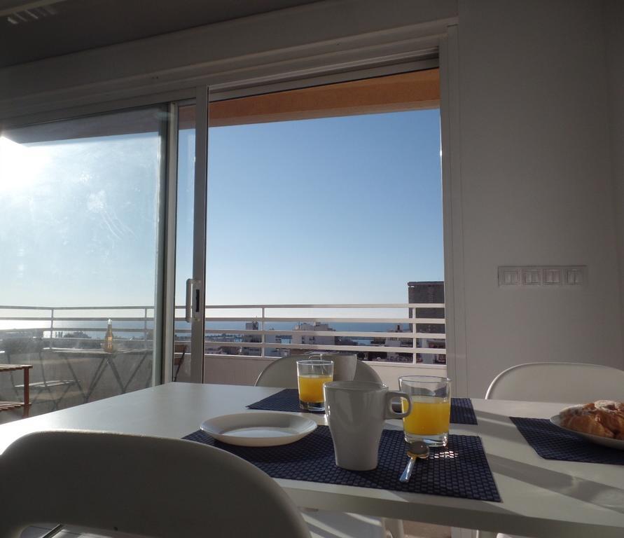 Suite International Alicante Buitenkant foto