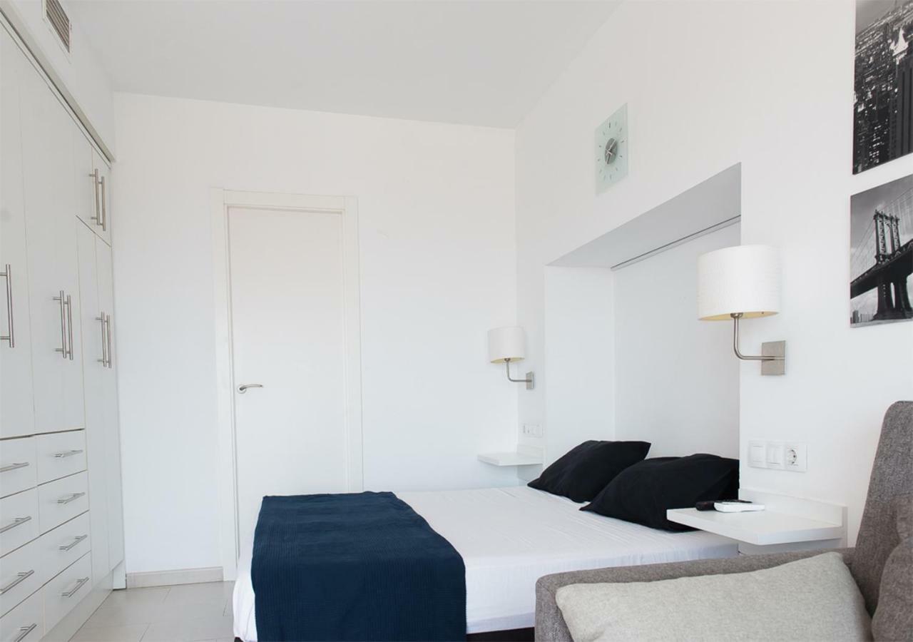 Suite International Alicante Buitenkant foto